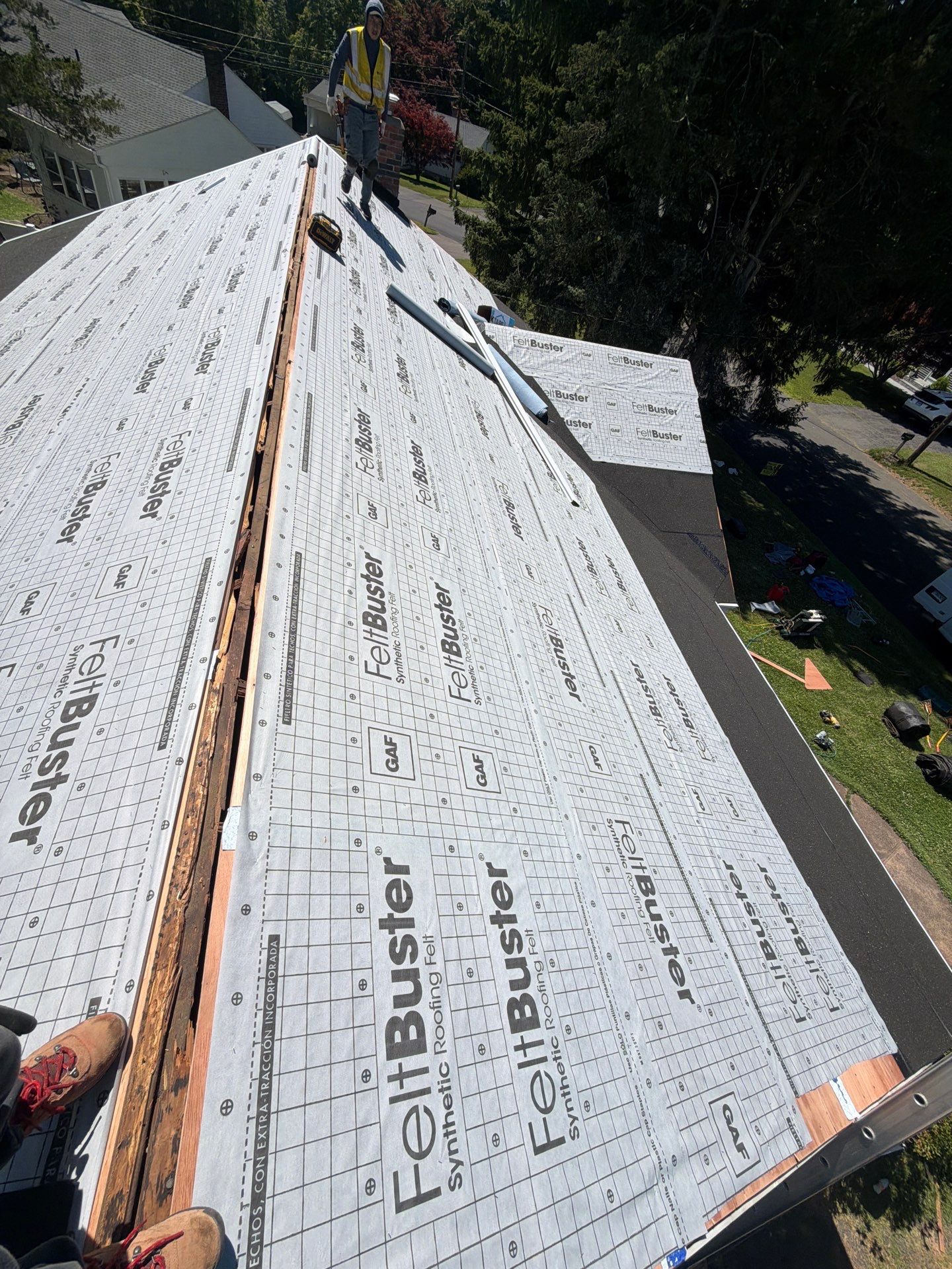 Project in Southington, CT by Elitex Roofing