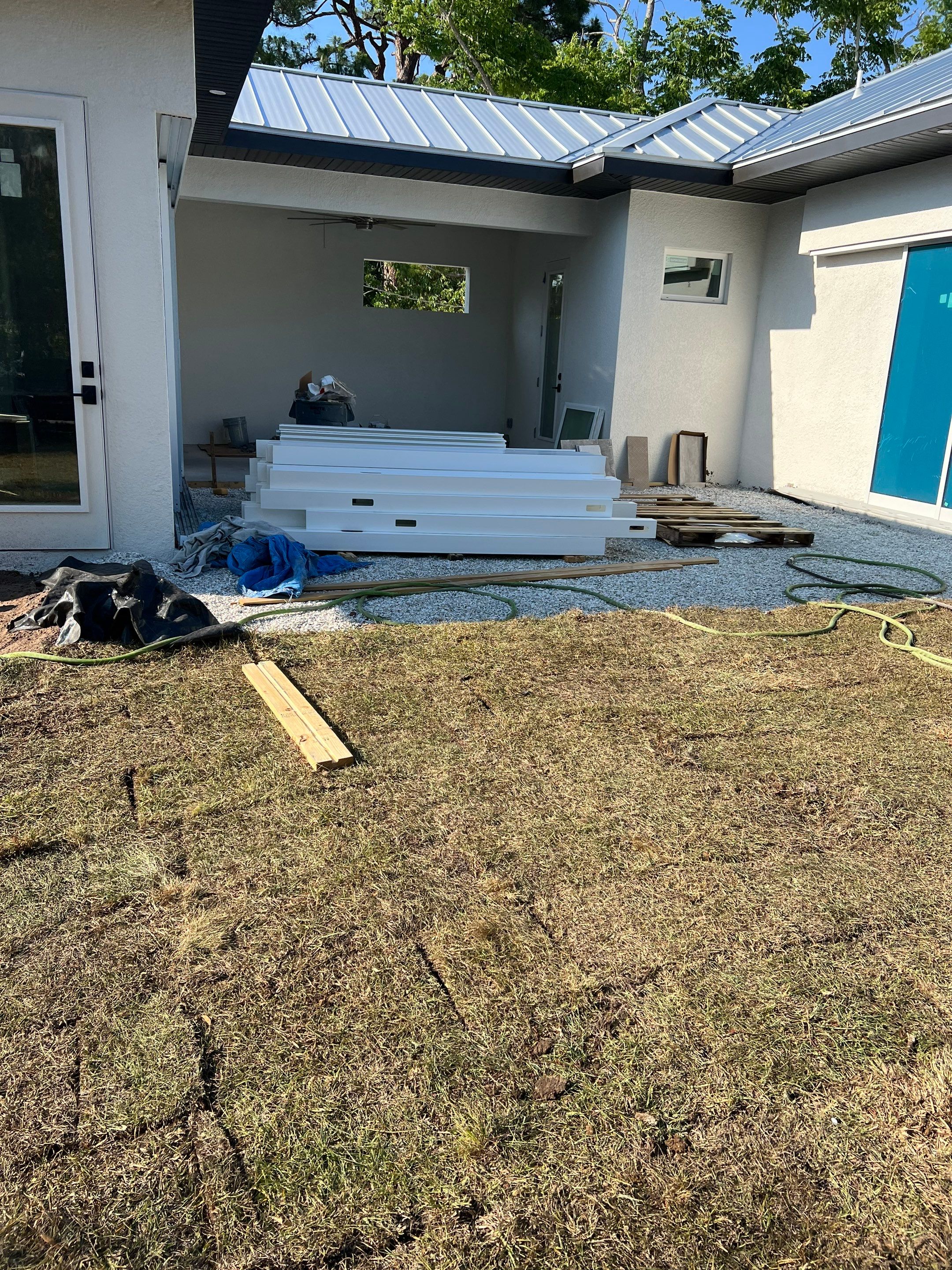 Sarasota, FL 6ft. Tall White Vinyl Privacy Fence by Asap fence and gates, LLC