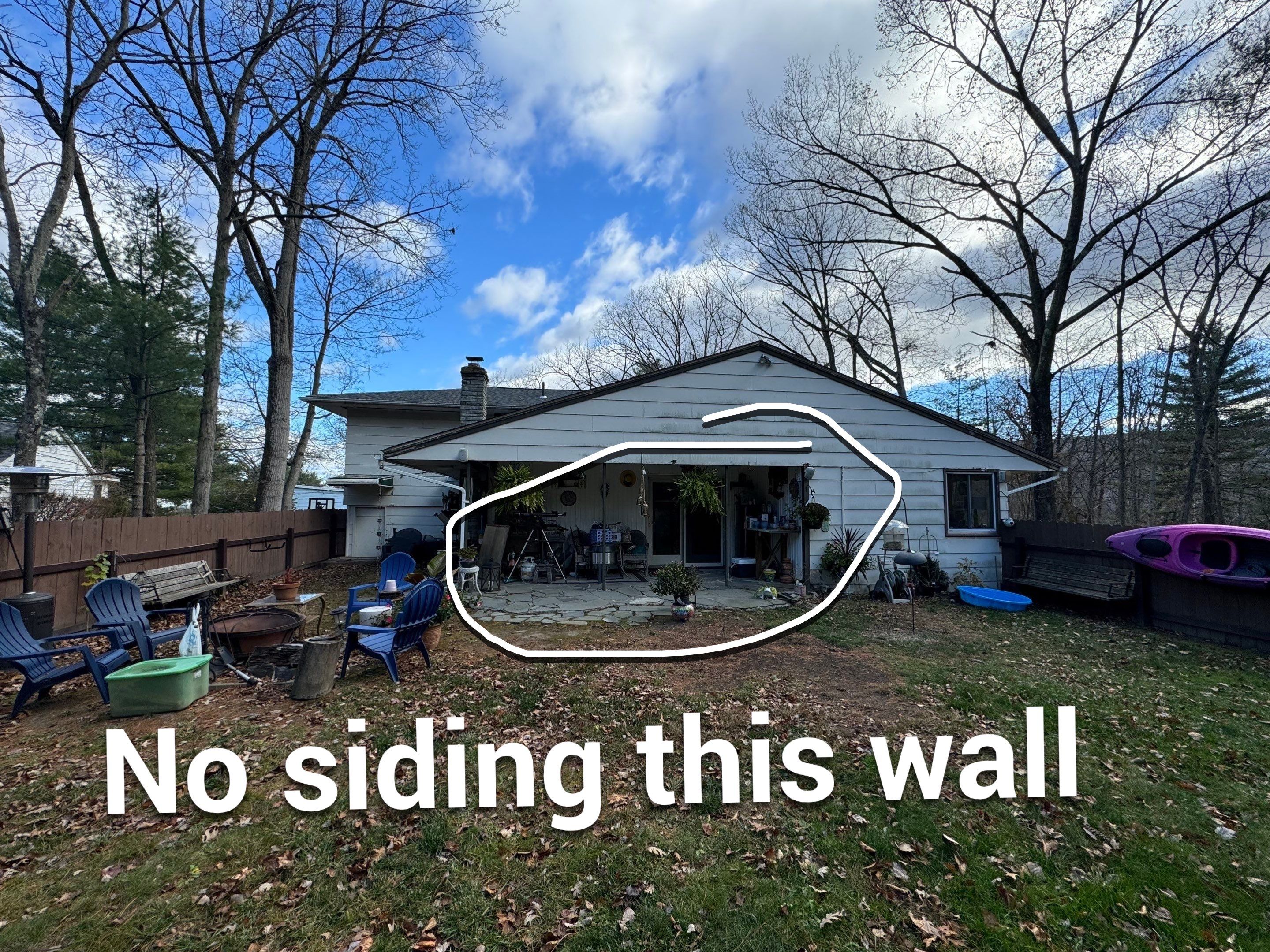 New vinyl siding in Ellenville NY by roberts roofing