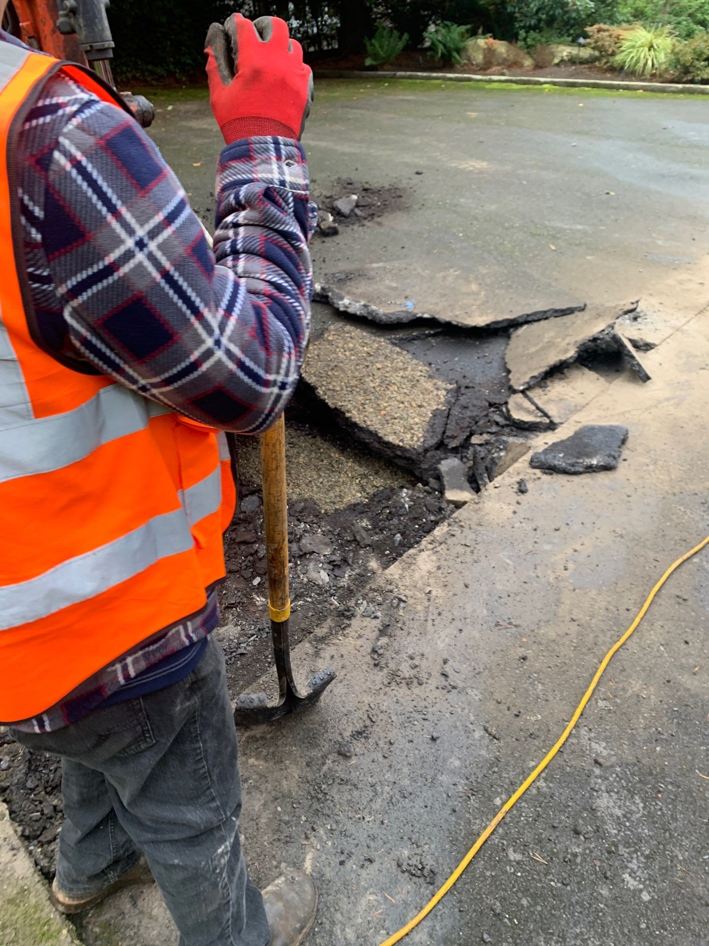 Asphalt Patch Repair | Bellevue  by Jireh Asphalt & Concrete Inc 