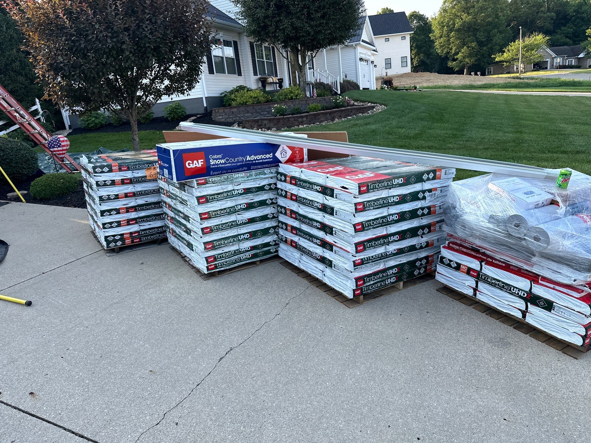 Residential Roofing Installation using Timberline UHDZ Shingles - Charcoal by RoofX 