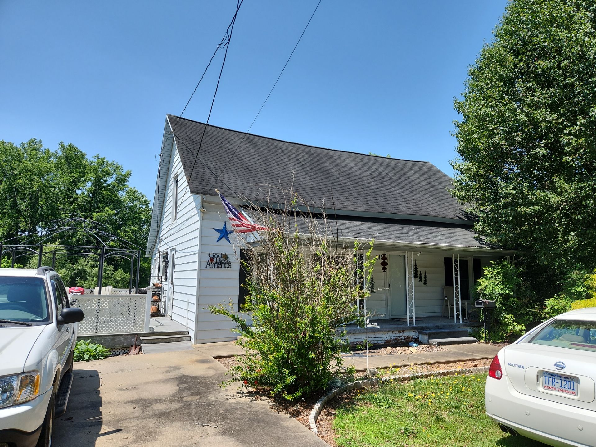 Cherryville NC Roof and Siding Job  by Here4You Restoration 