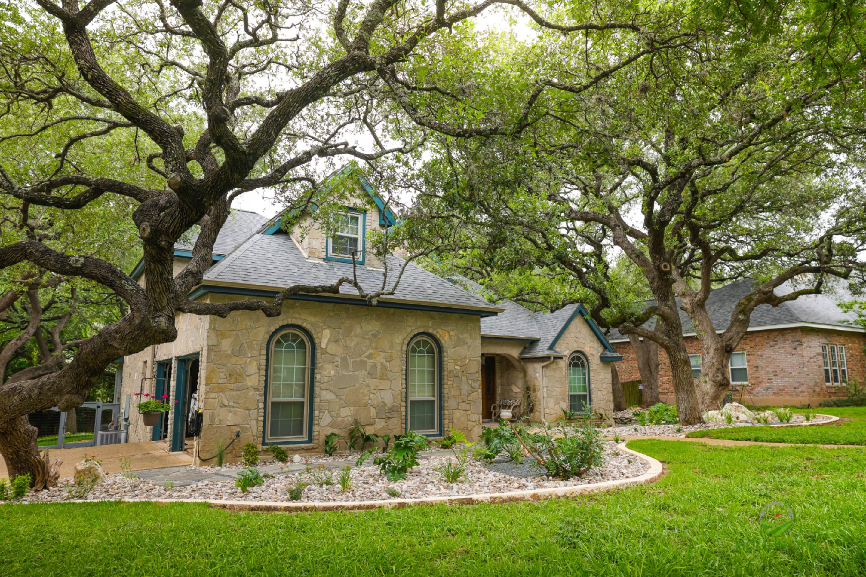 Vista Del Norte, San Antonio TX by Hole In One Lawns, LLC