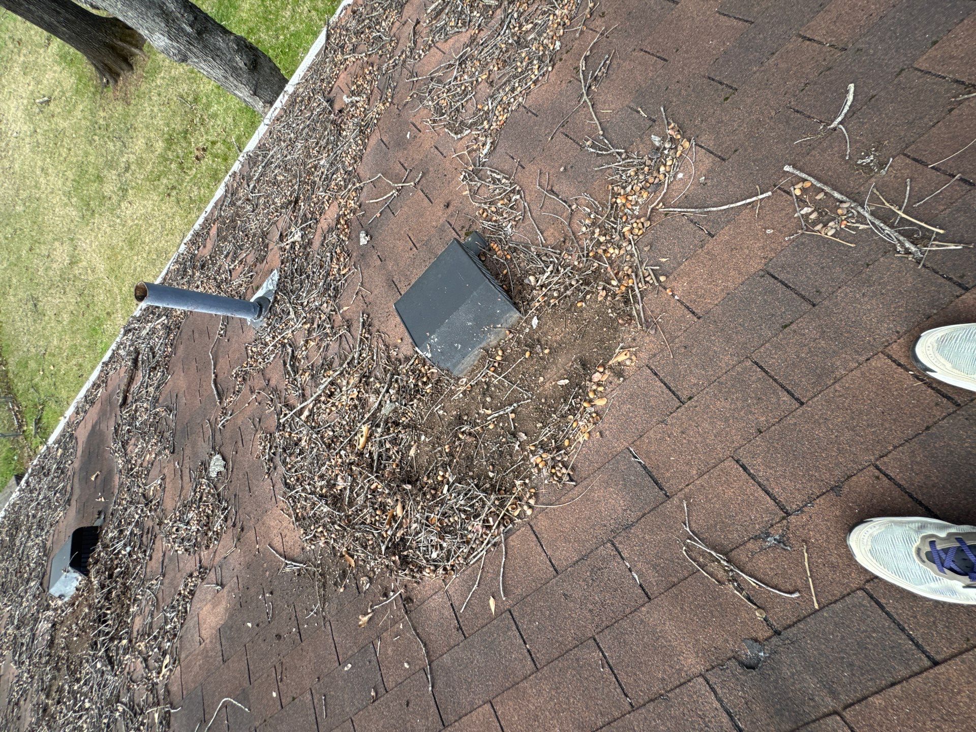 Asphalt Roof Replacement in Fairfield by NANOROOF Alabama