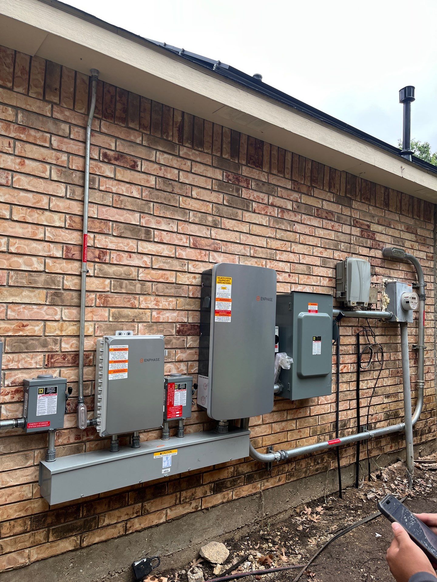 Solar + 3 Enphase 5P batteries in Dallas. by Trojan Solar