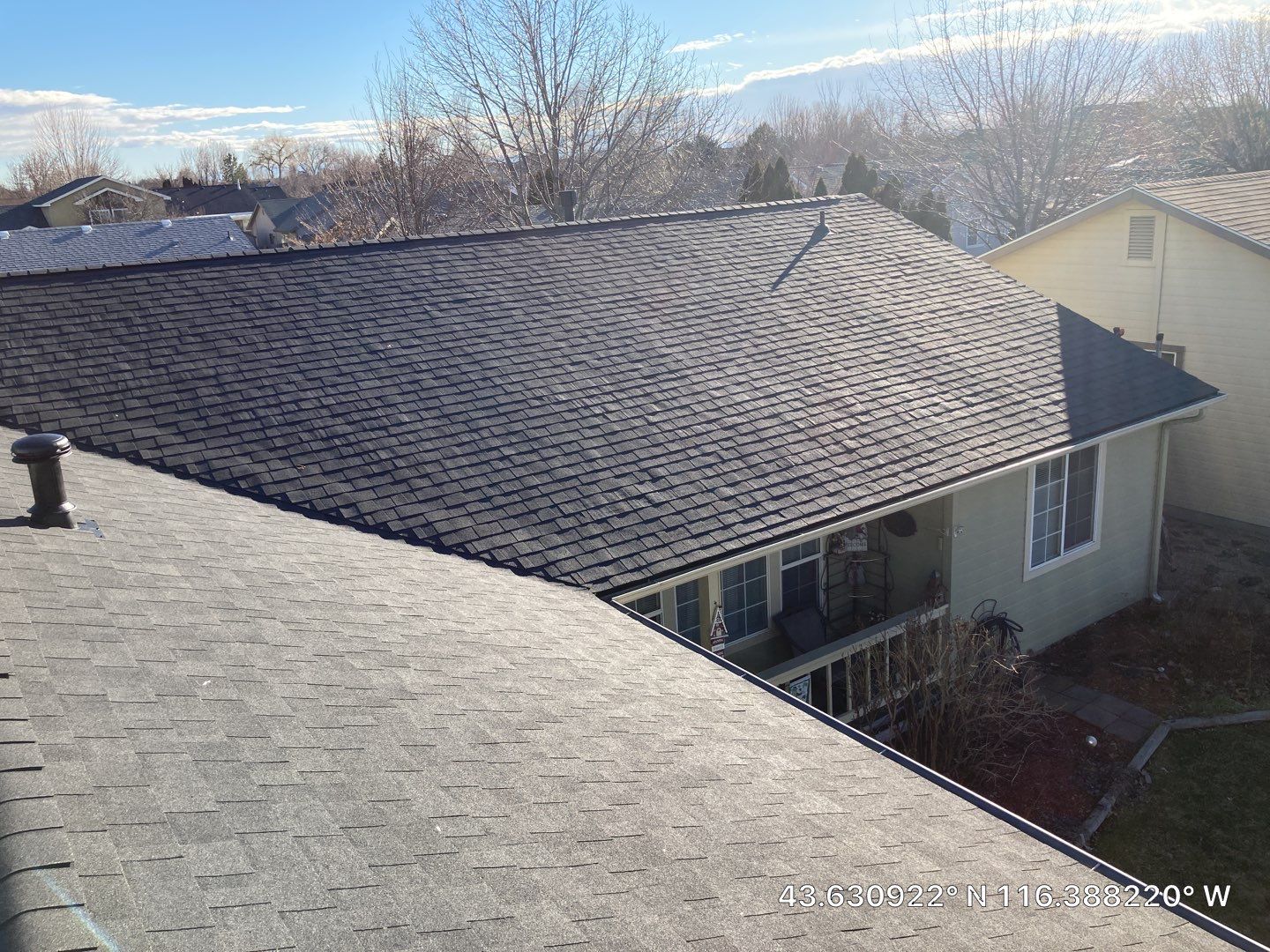 Meridian Idaho Single Level Residential Roofing Installation using Owens Corning by ID Roofing LLC