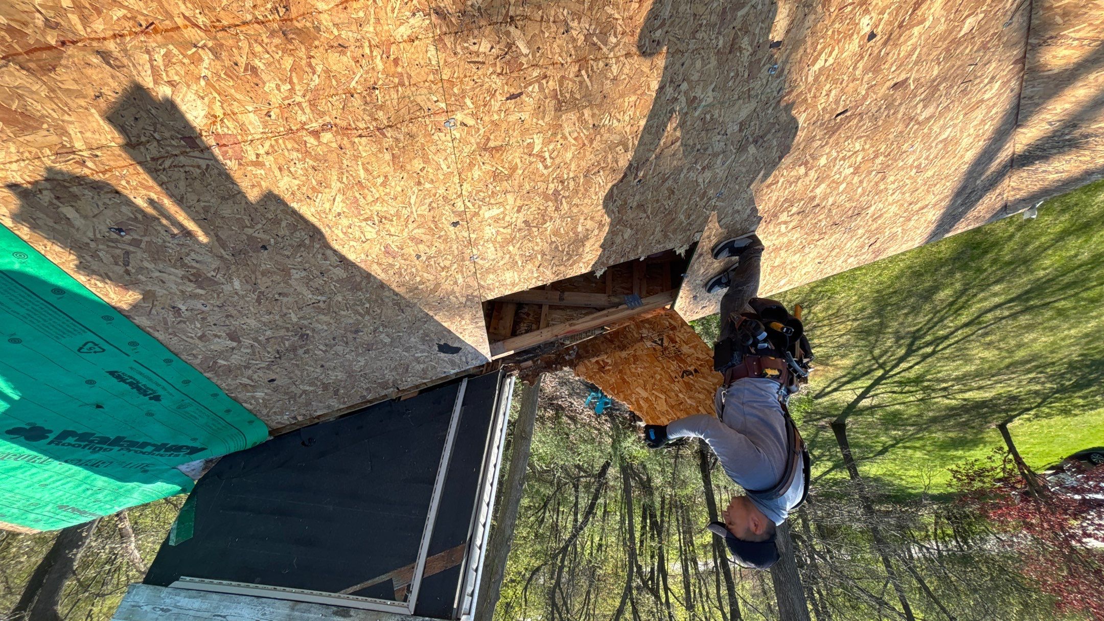 Roof Replacement using Malarkey Vista Brilliant Black by 180 Contractors