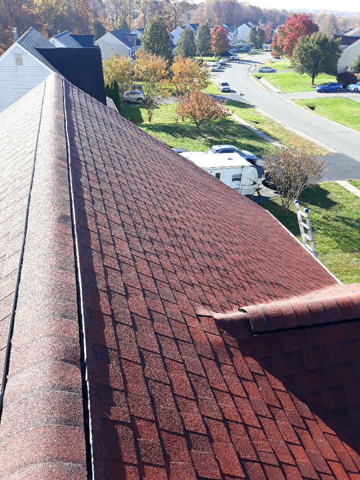 Woodbridge: CertainTeed Landmark Designer Shingles in Cottage Red by RM Banning, Inc.