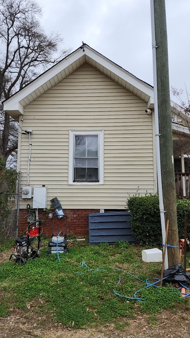 House Wash using cleaner by Power Wash Masters LLC