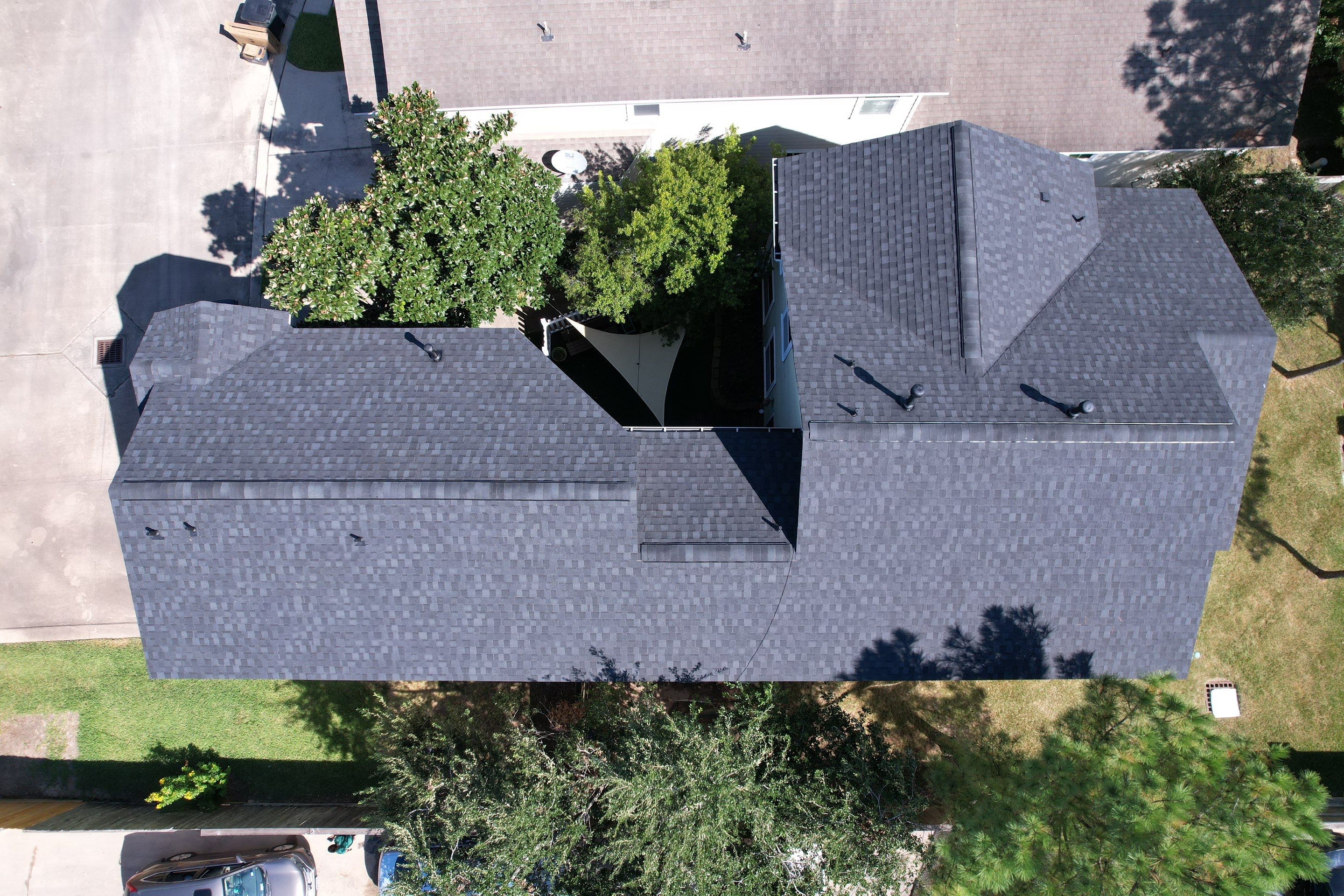 TAMKO Titan Rustic Black by STX Roofing