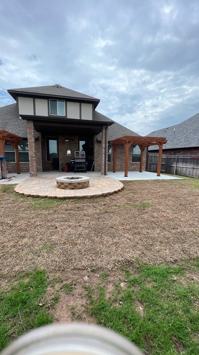 Outdoor kitchen by Clays Services Inc