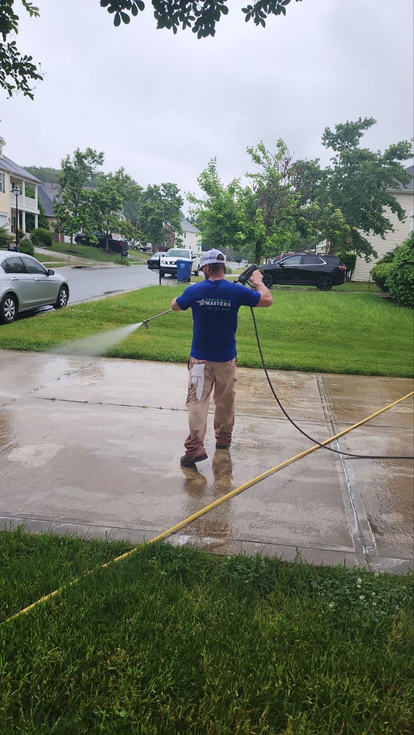 House Wash using cleaner by Power Wash Masters LLC