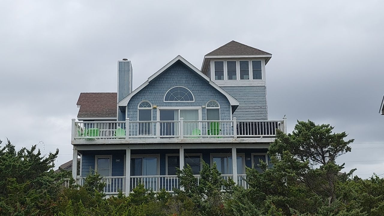 Carolina Clipper Full Exterior Project by Gallop Roofing & Remodeling, Inc.