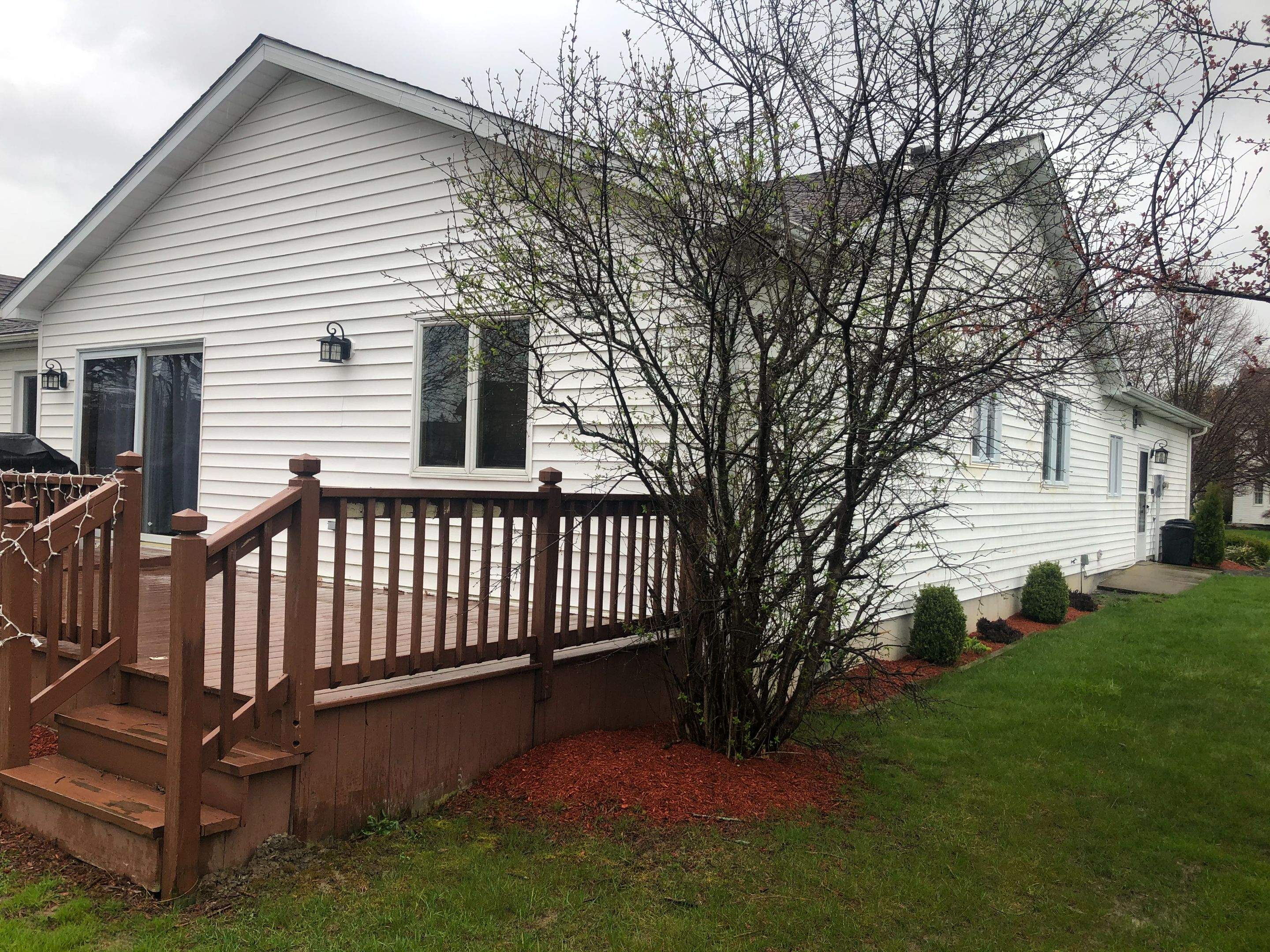 Siding, Addition, and Porch by Ivy Lea Construction