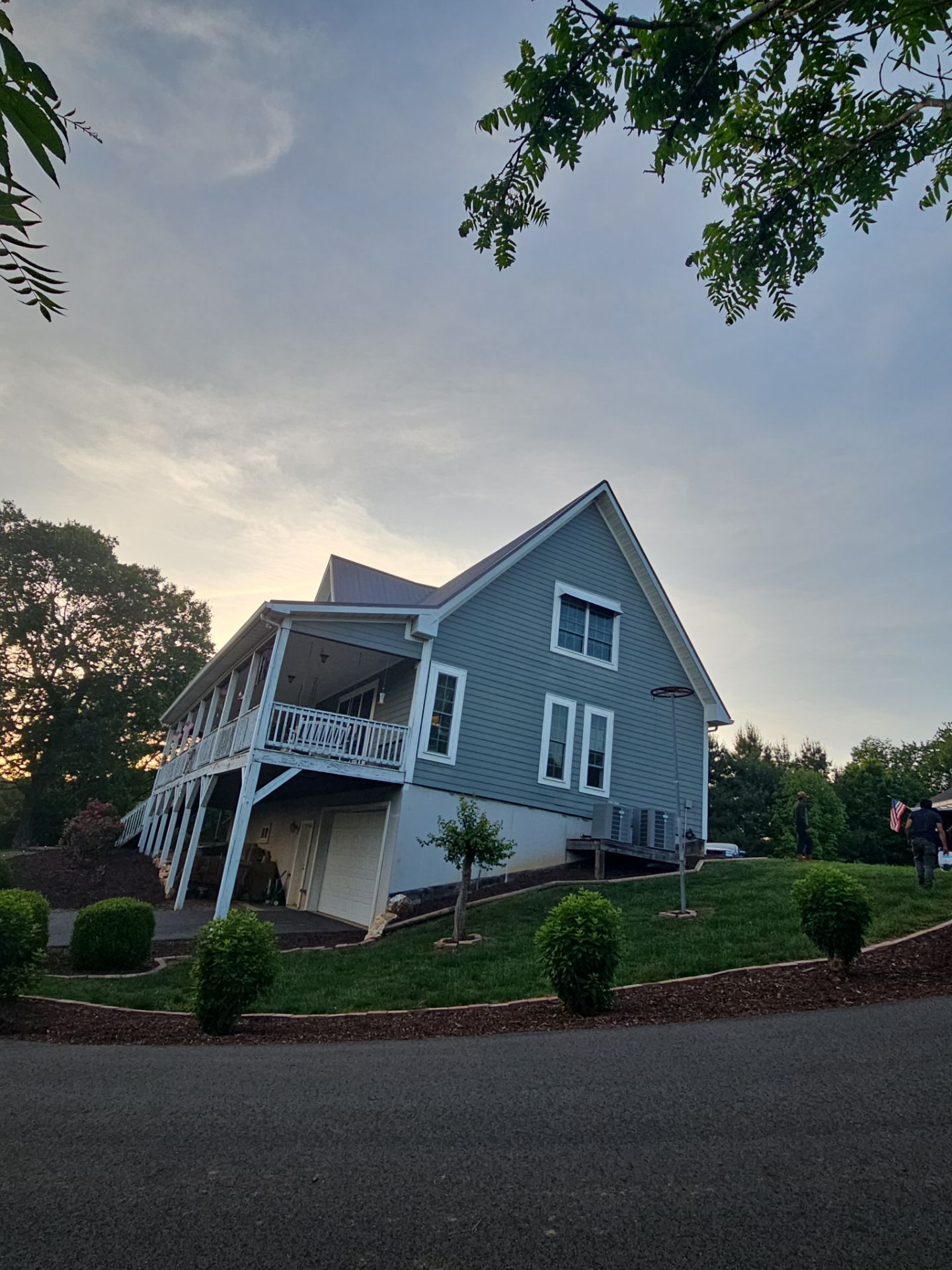 Miller Residence by Omnia Roofing