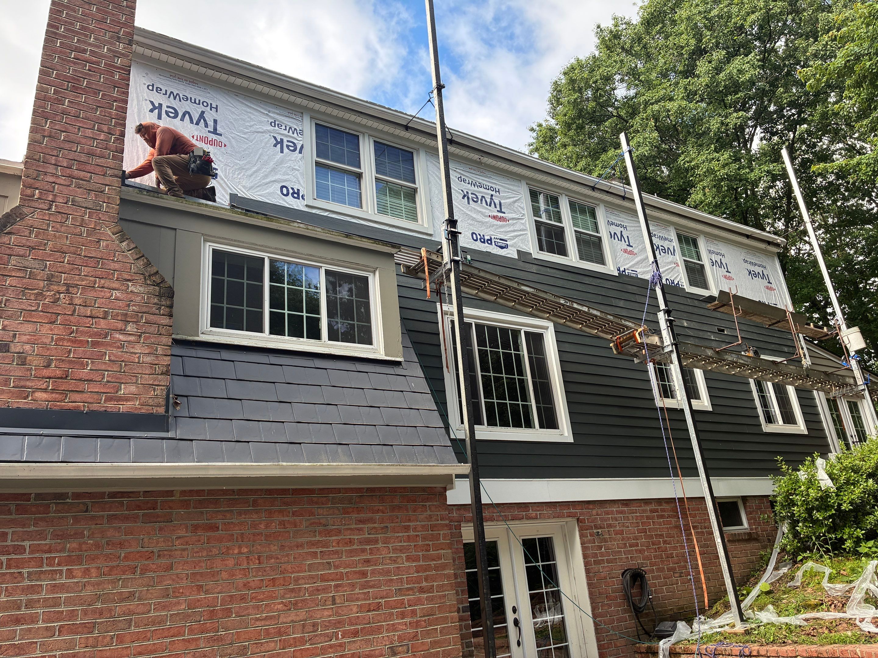 James Hardie Transformation of a Majestic Sewickley Heights Home by Ideal Siding Pittsburgh