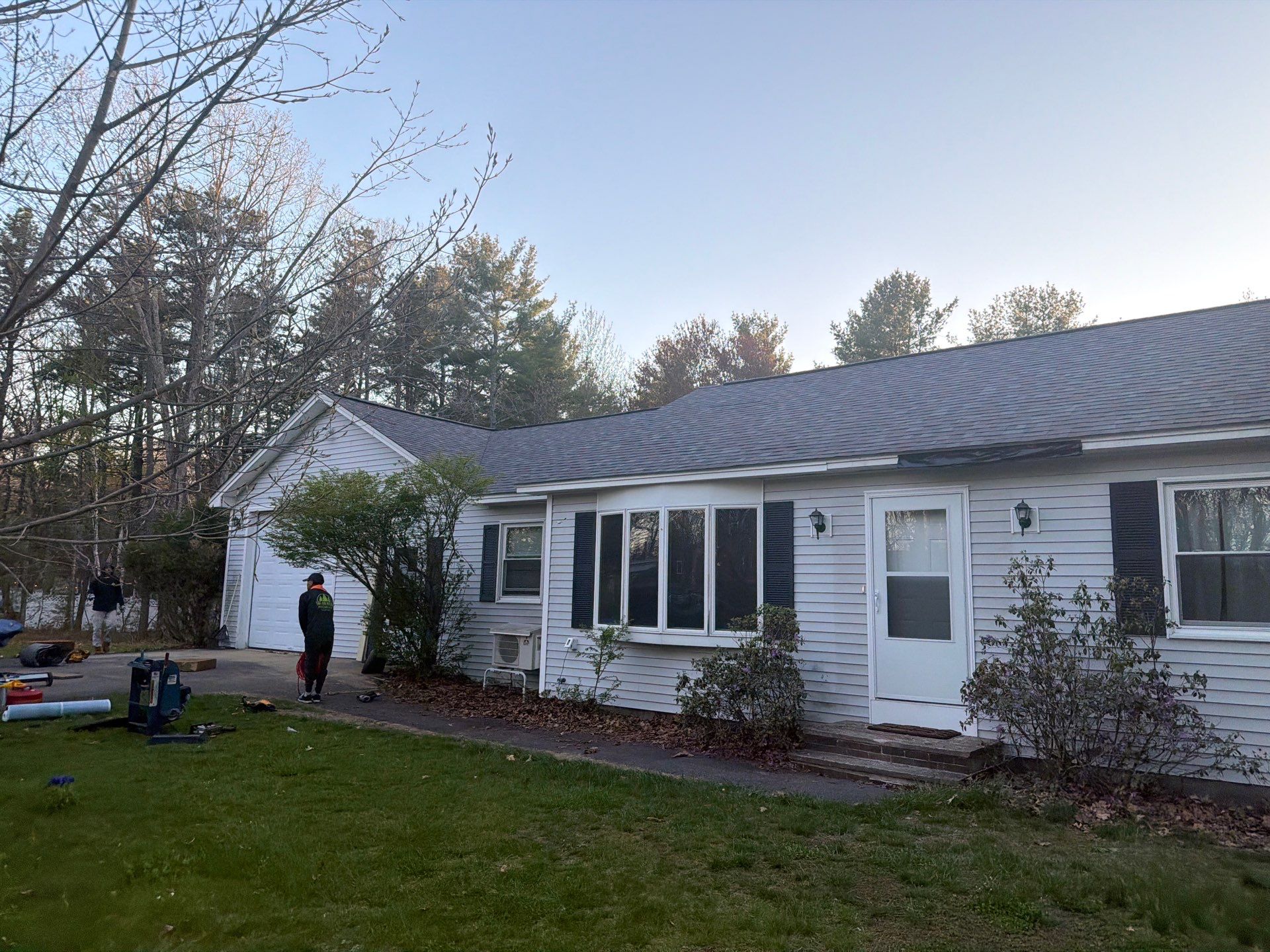 🏡 Architectural Roof Replacement – Wells, ME by Tall pine roofing