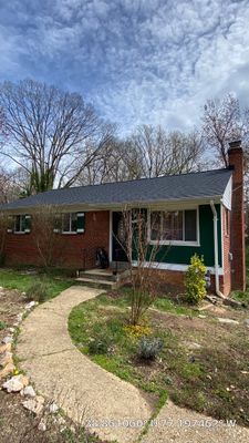 Falls Church - Certainteed Landmark Charcoal Black Roof Project