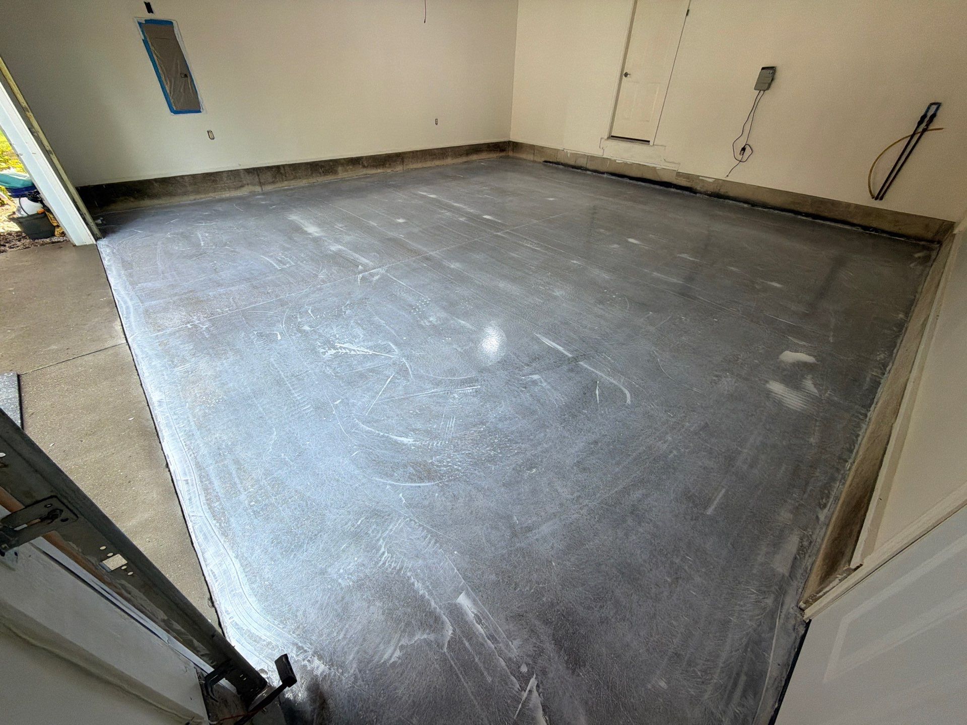Custom Epoxy Flake Garage Floor Installation in Montague by Gordon Painting