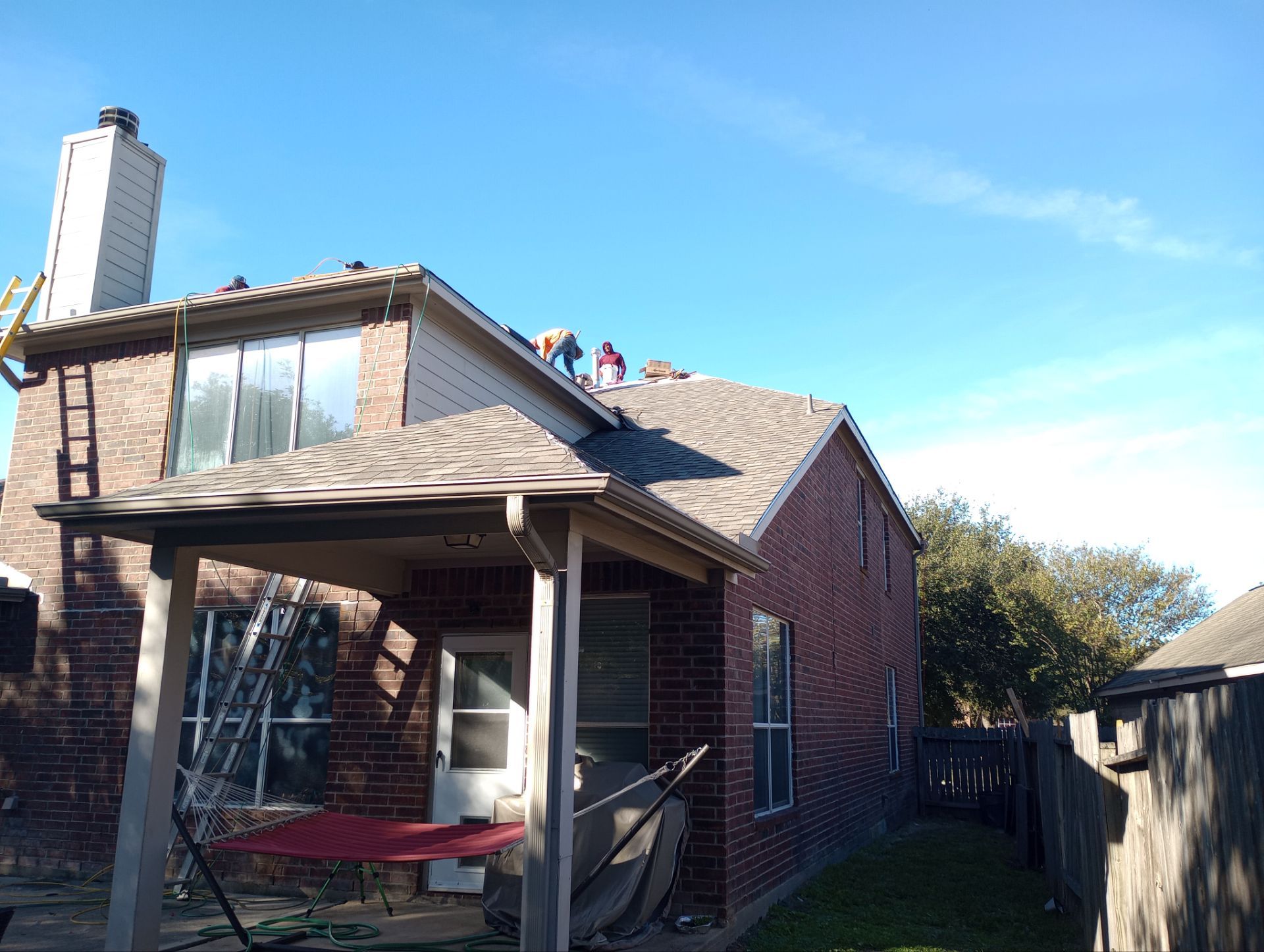 Residential Roofing Installation using Owen's Corning Duration (Lifetime) Shingles by Roof Repair Company