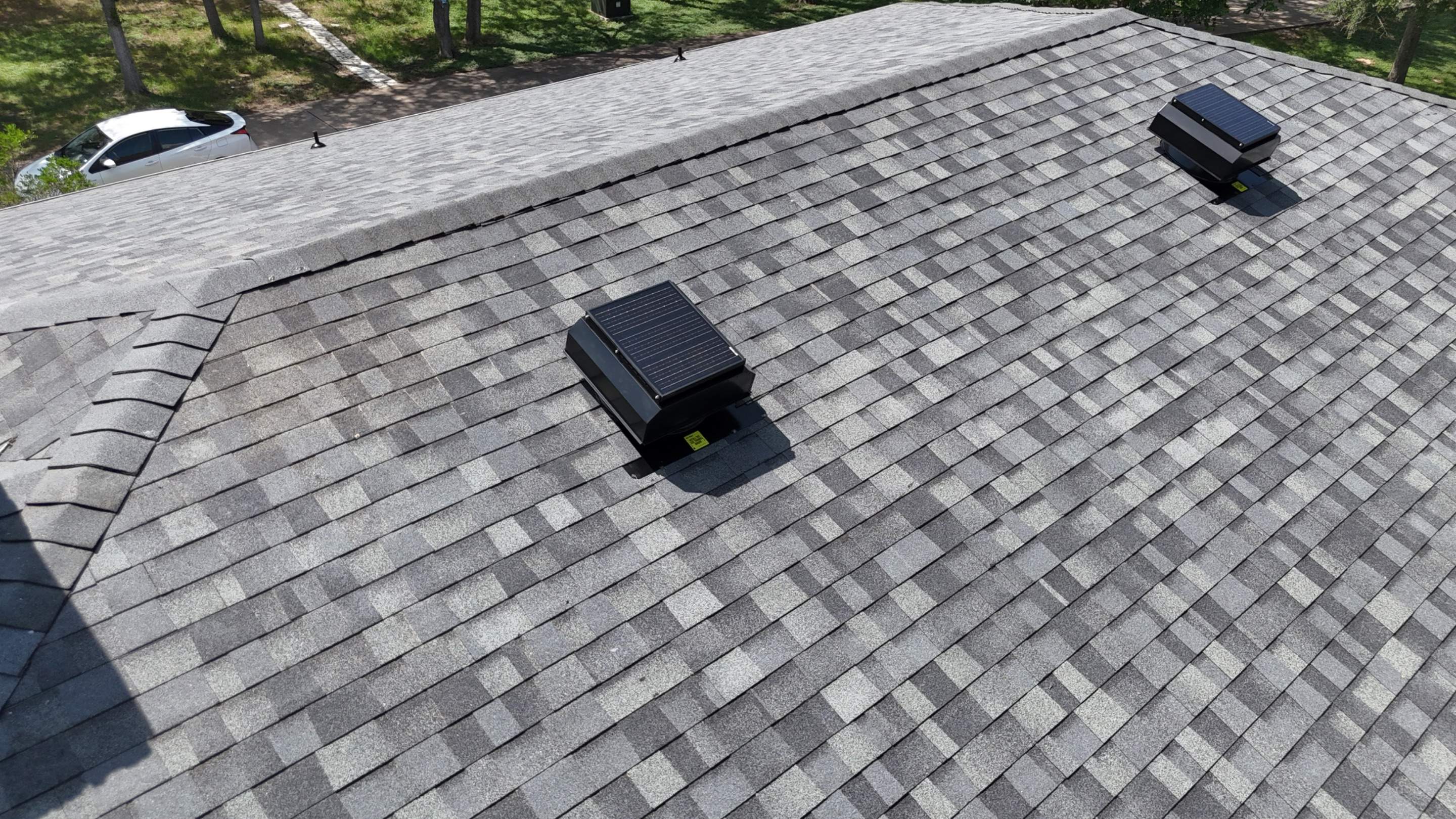 Estate Gray - Owens Corning TruDefinition Duration by RoofsOnly.com