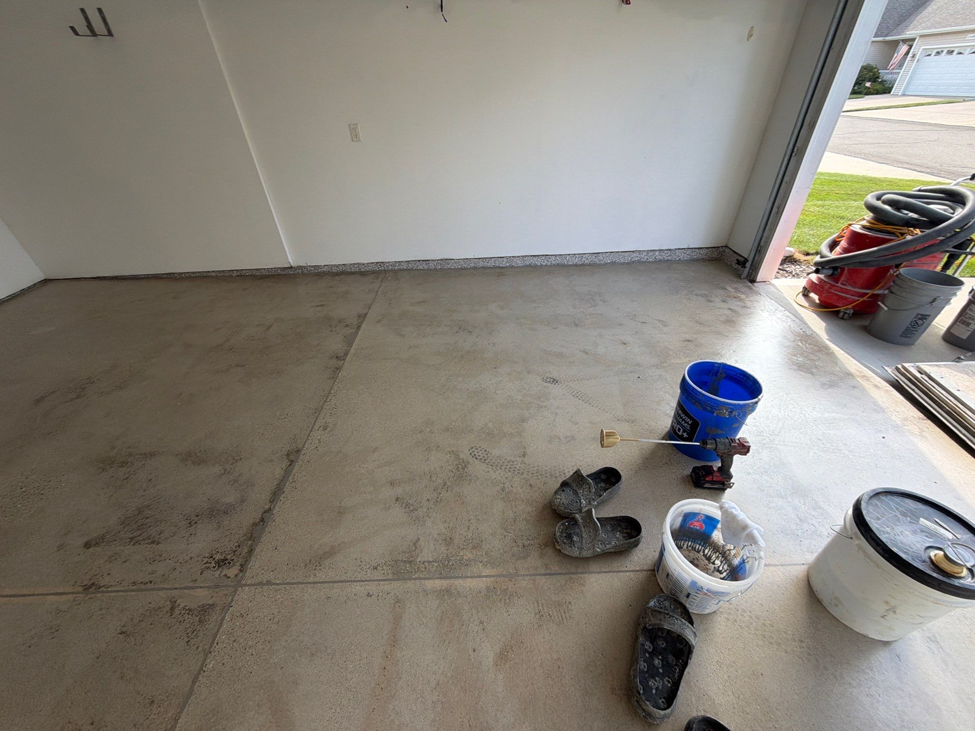 Custom Grey and White Speckled Epoxy Garage Floor in Holland by Gordon Painting