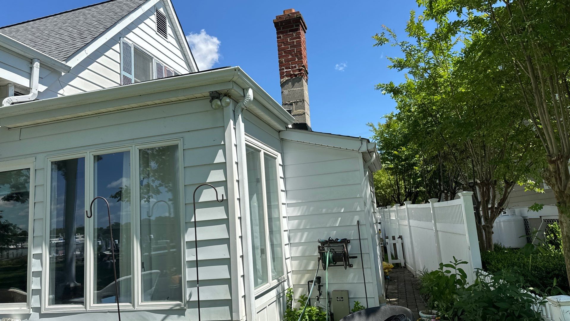 Project in Shady Side by ExteriorPros