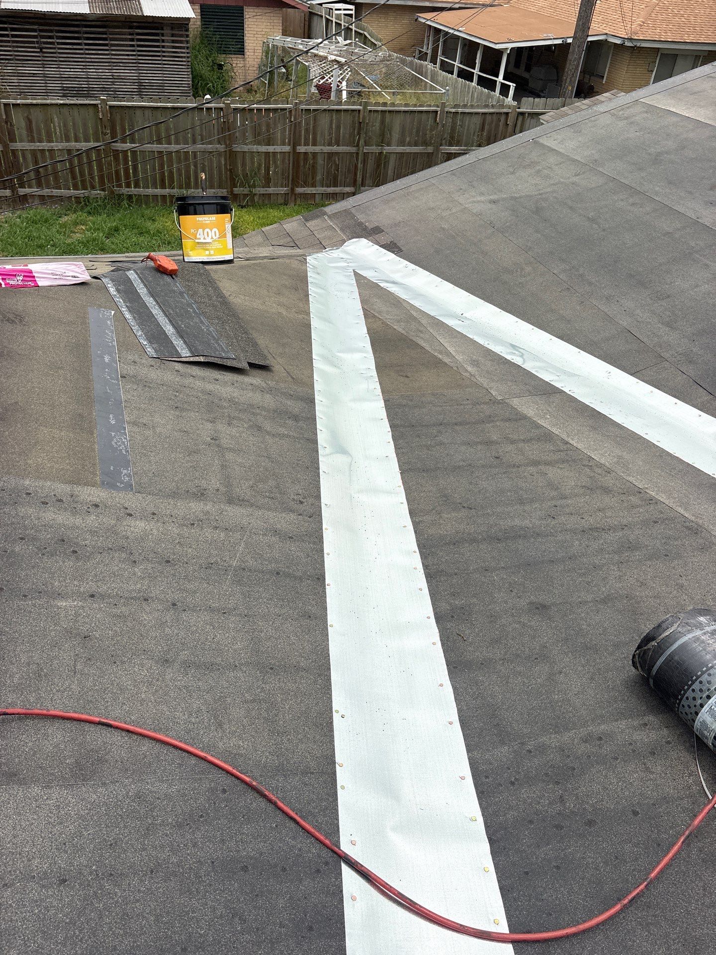 Screened in, on Spicewood by Bayfront Roofing and Construction
