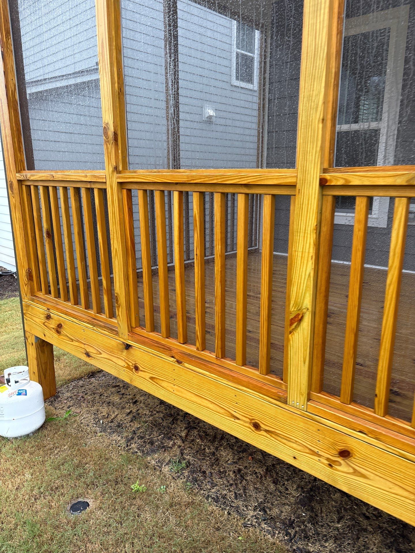Wood Deck using Wood Sealant by DuraSeal
