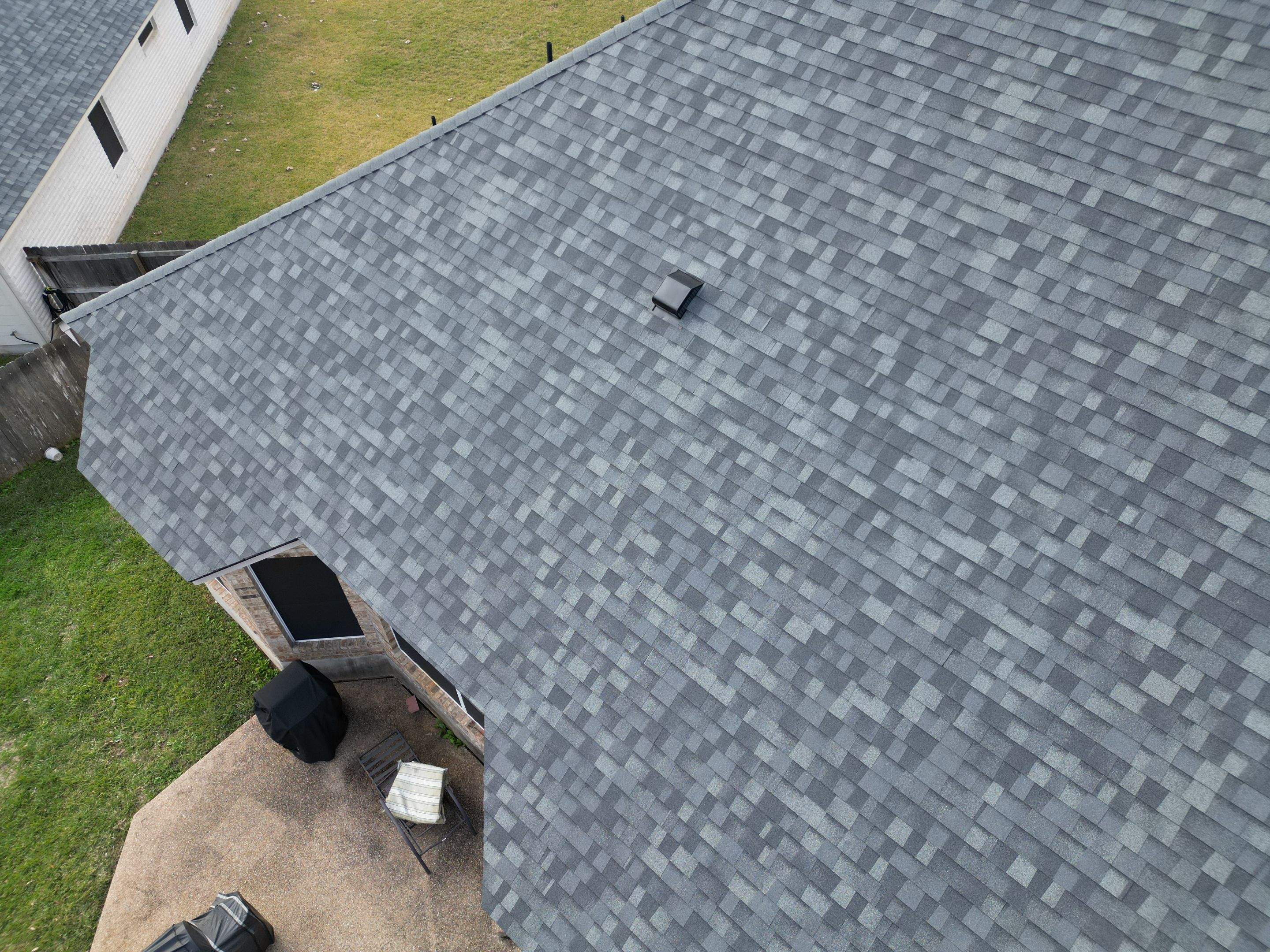 Estate Gray - Owens Corning TruDefinition Duration by RoofsOnly.com