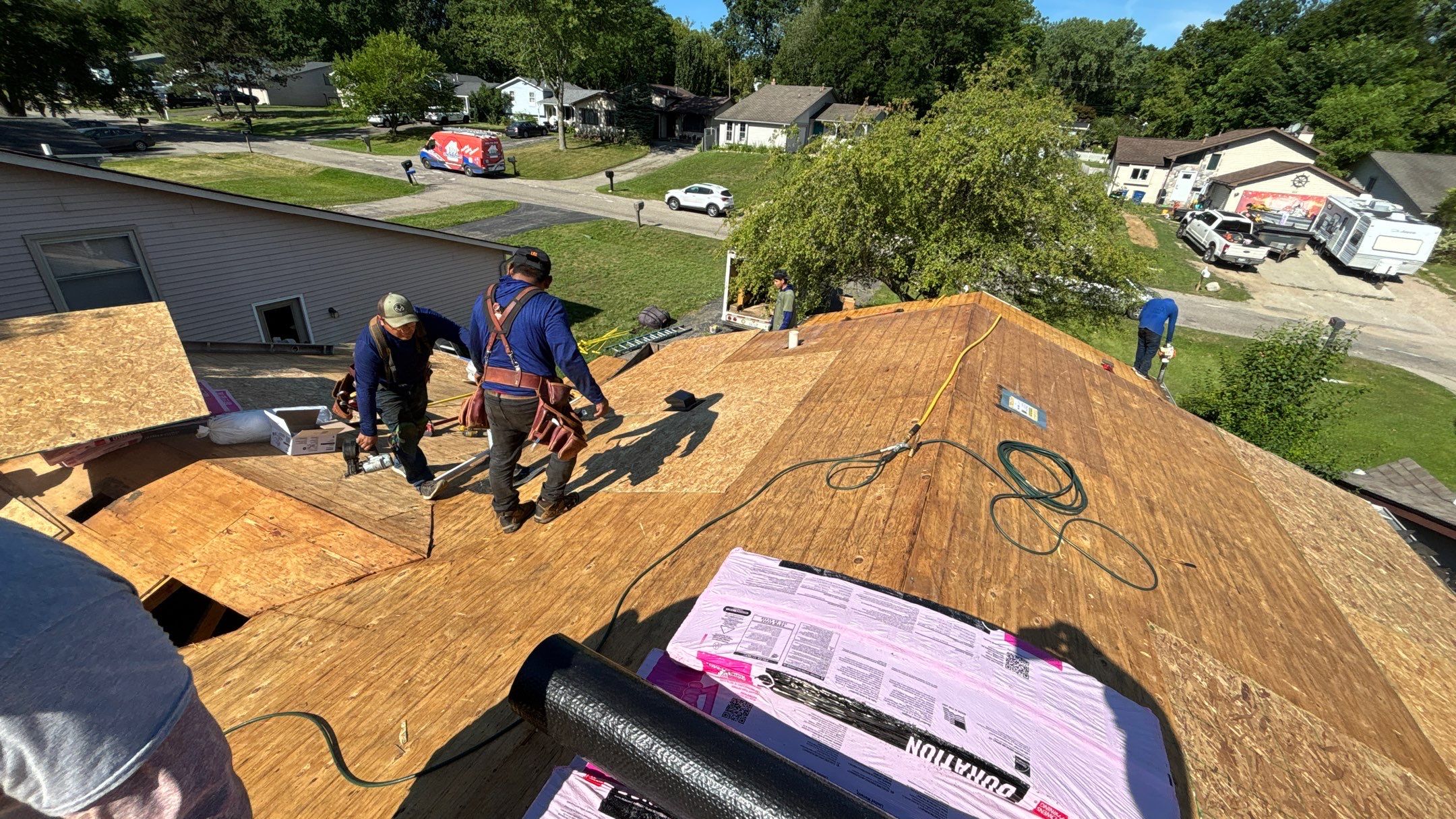 Roof Replacement using Owens Corning Brownwood by 180 Contractors