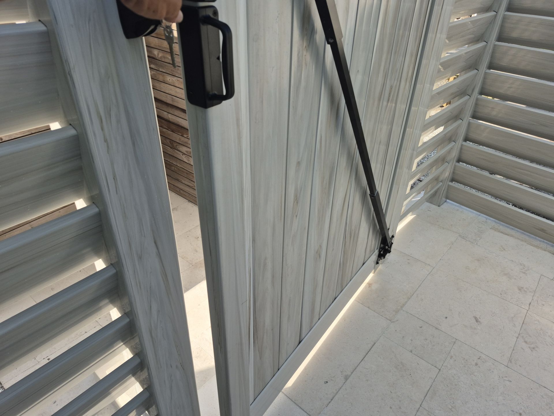 363 tierra mar ln by H&Y Fence