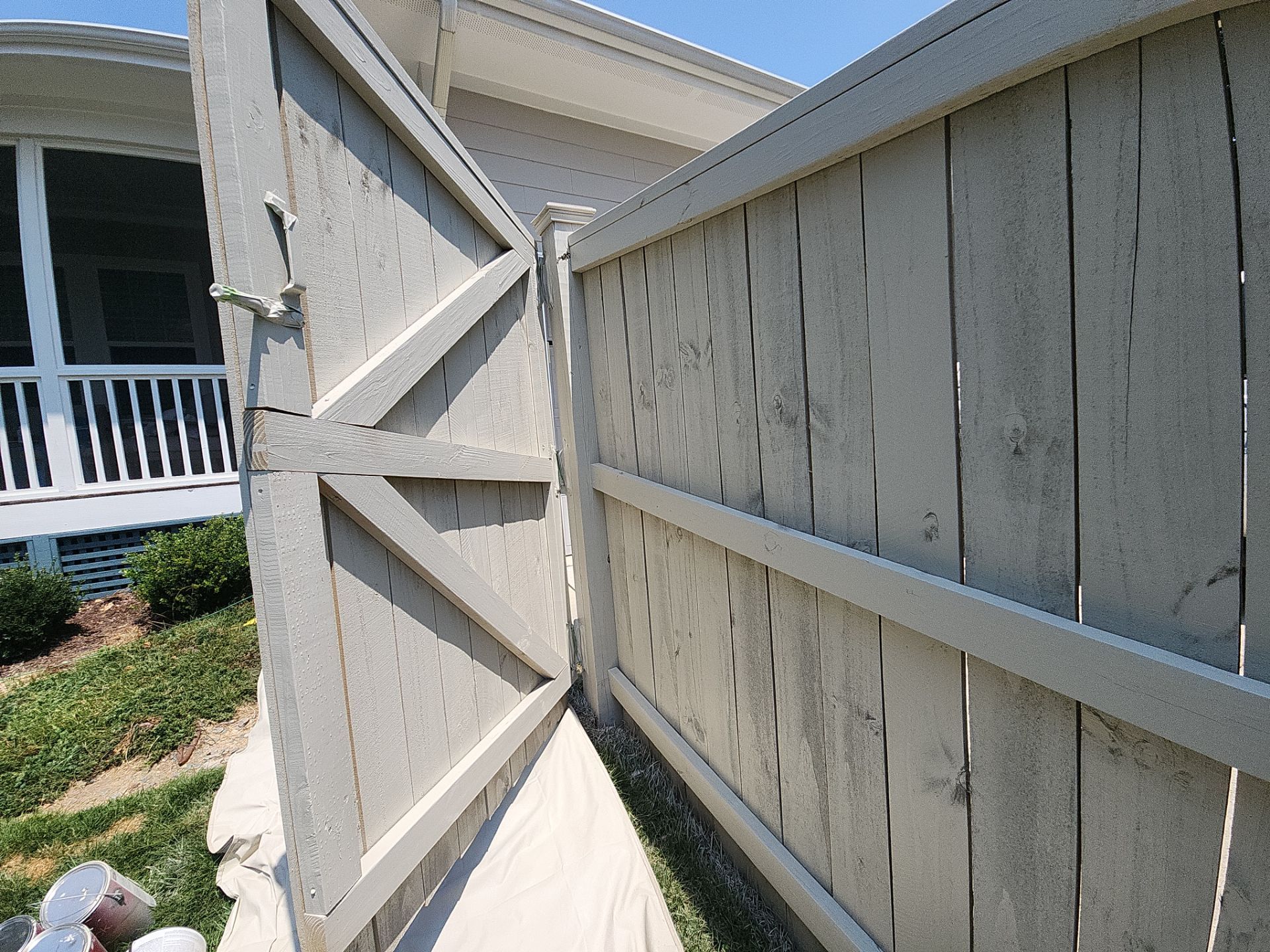 Wood Fence using Wood Sealant and Stain by DuraSeal