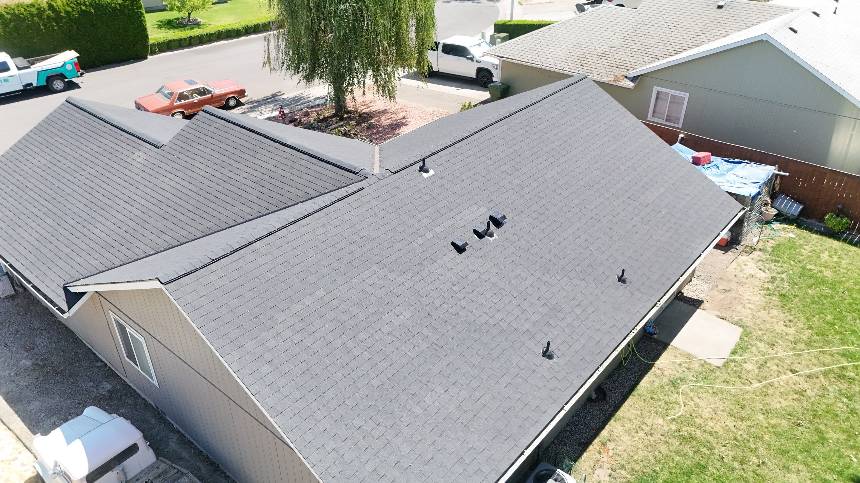Complete Residential Roof Replacement and Sheathing Repair in Milton-Freewater by Alpine Roofing