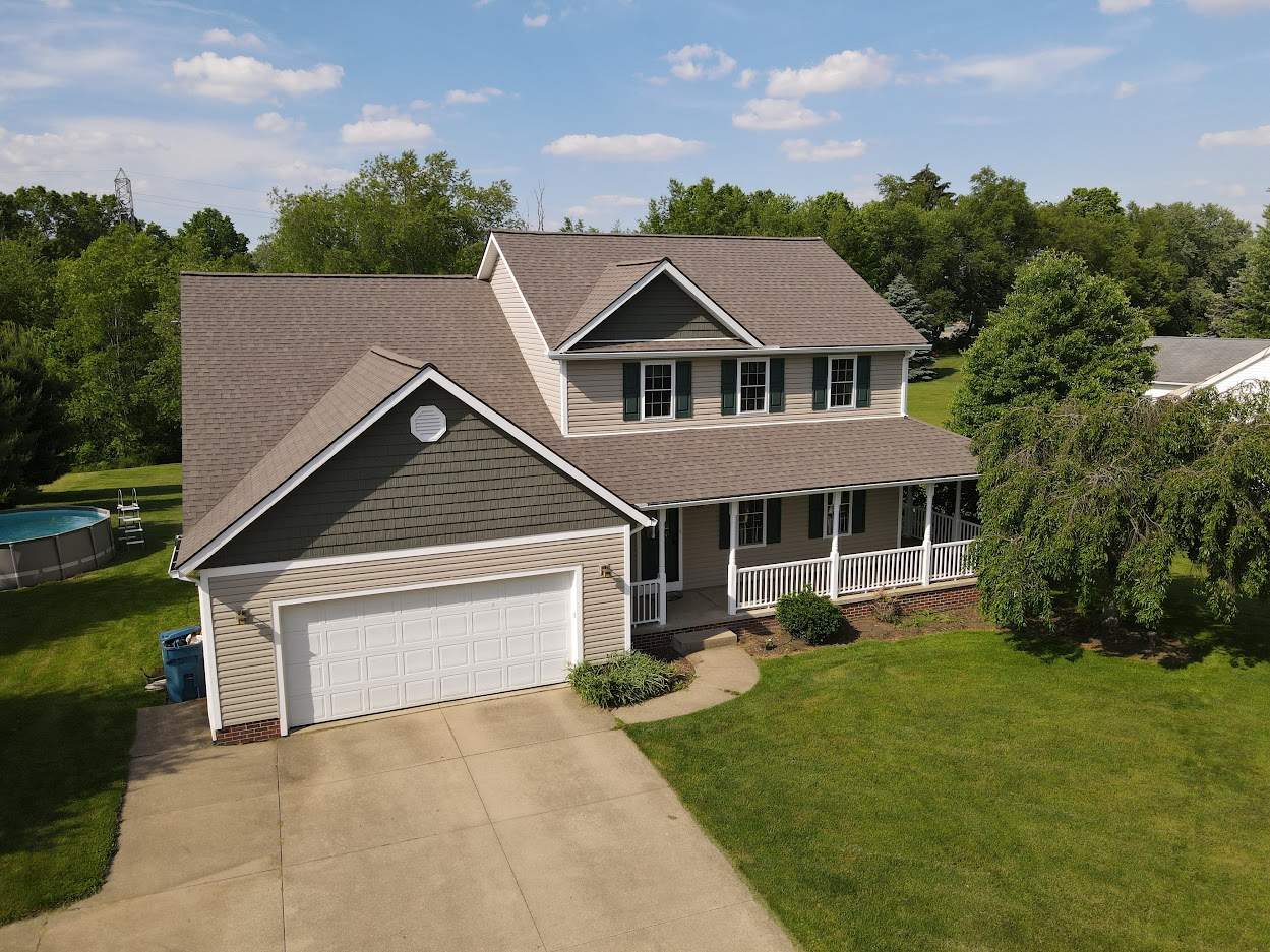 Polaris Homescape Shake Siding, Mountain Pine by Eagle Eye Roofing