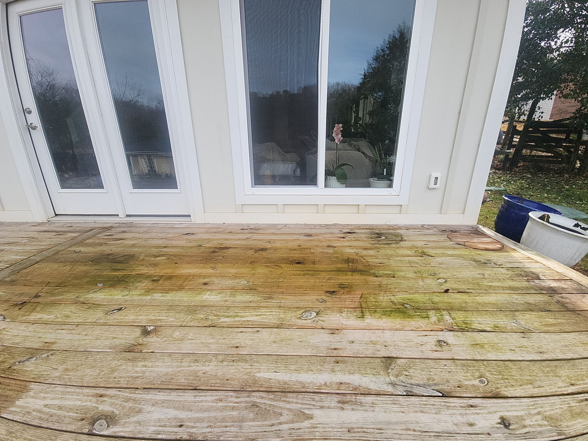 Weathered Deck using Wood Sealant by DuraSeal