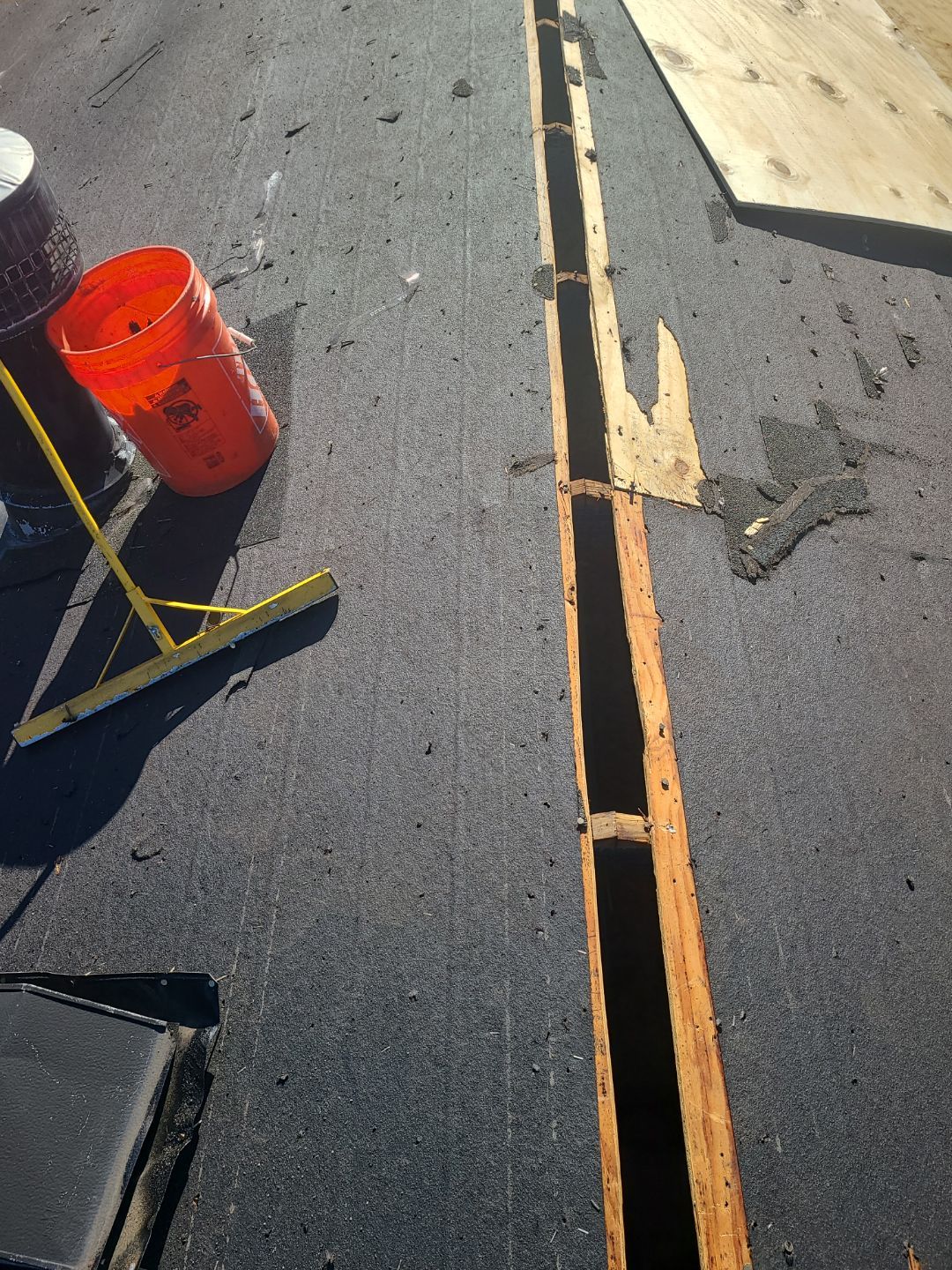 Springfield CertainTeed Landmark Pro Roof in Max Def Pewter by RM Banning, Inc.