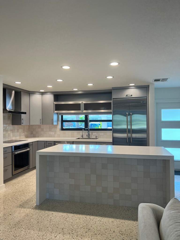 Backsplash in Lighthouse Point by Broward Tile Guys