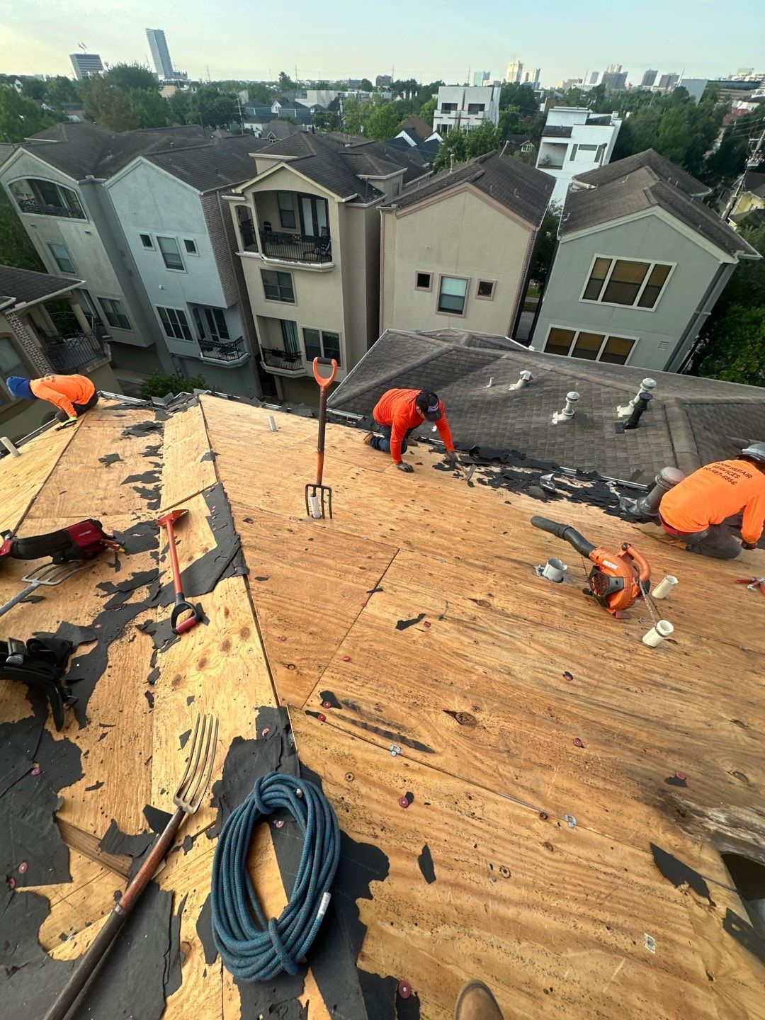 Roof Replacement Houston by Roof Repair Company