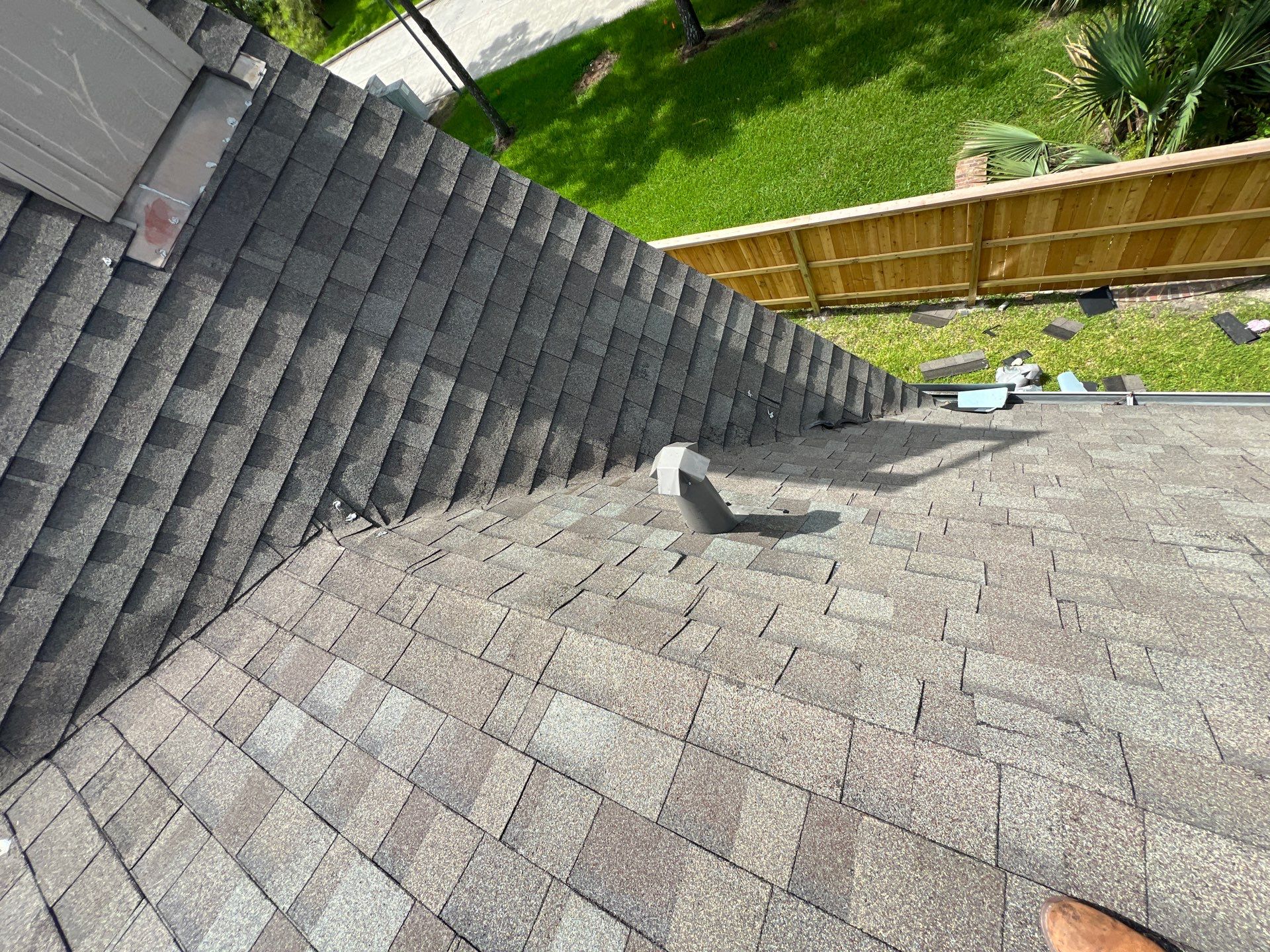 Hail Damage using Owen's Corning Duration (Lifetime) Shingles by Roof Repair Company