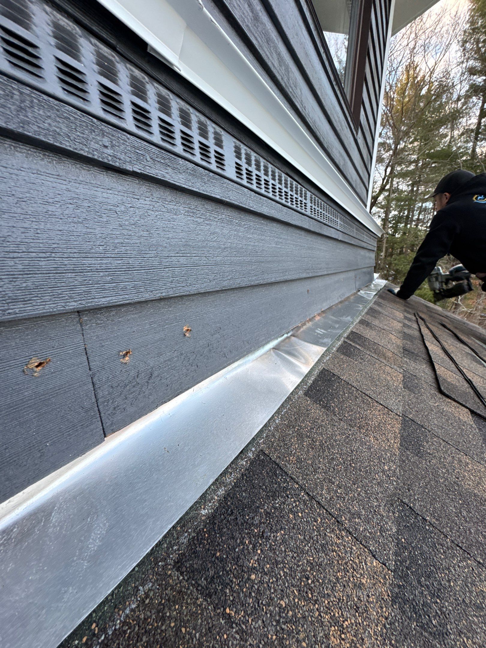 Goffstown, NH Roof Replacement Using GAF Timberline HDZ Shingles in Barkwood by Compass exteriors