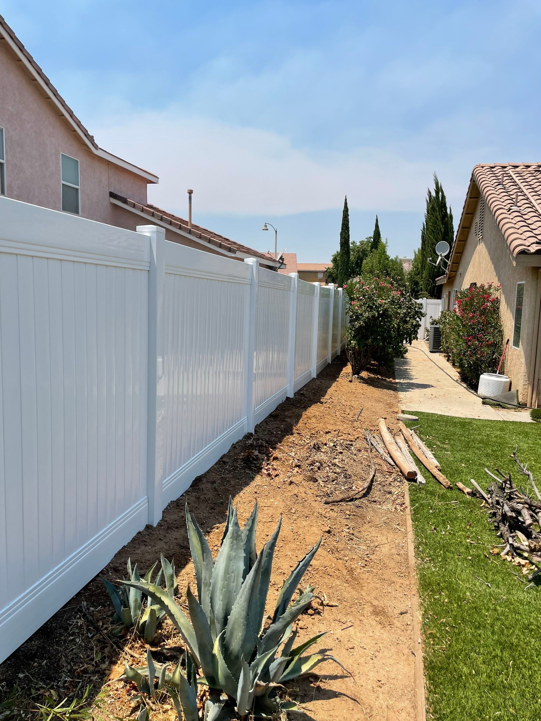 Fence Installation using Vinyl by Fence Guys Inc. 