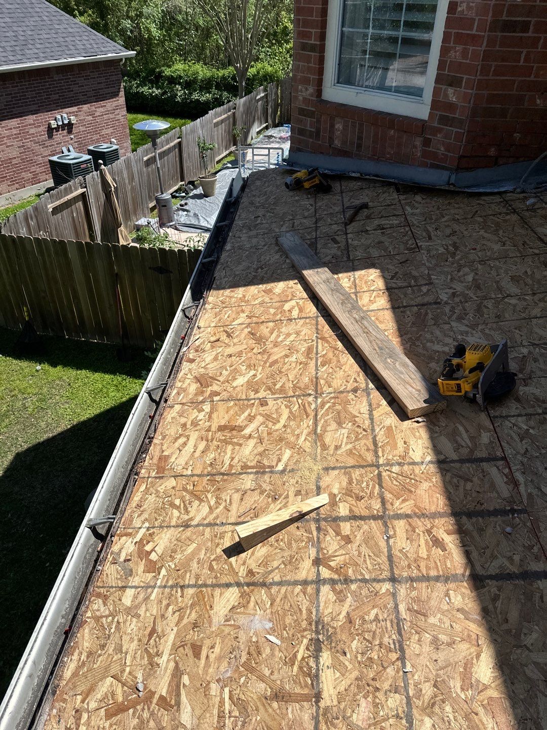 Residential Roofing Installation using Owen's Corning Duration (Lifetime) Shingles by Roof Repair Company