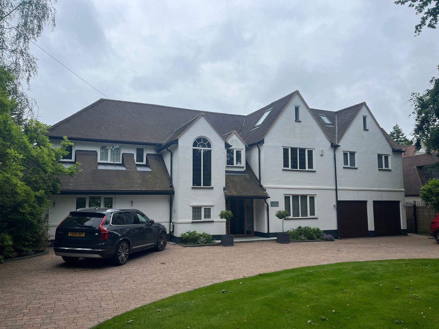 Roof And Render Clean using Honda 15lpm Low Pressure Washing Machine by Ges Exterior Cleaning ltd