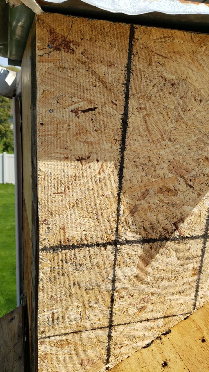 Brand: Atlas Pinnacle Color: Pristine Scotchgard Weathered Shadow Drip: Musket Brown by Eagle Eye Roofing