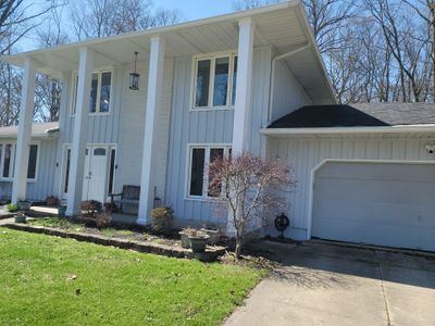 Bill R: Atlas Pinnacle, Color, Hearthstone, Drip Edge, Color, White