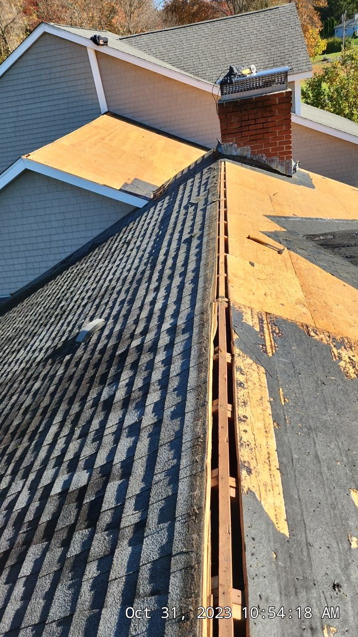 Residential Roofing Installation using Owens Corning TruDefinition Estate Gray by A Plus Exterior