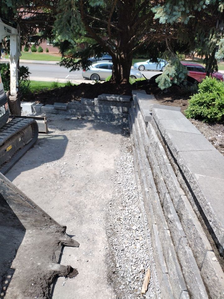 Replacement of existing retaining wall.  by New Horizon Landscapes