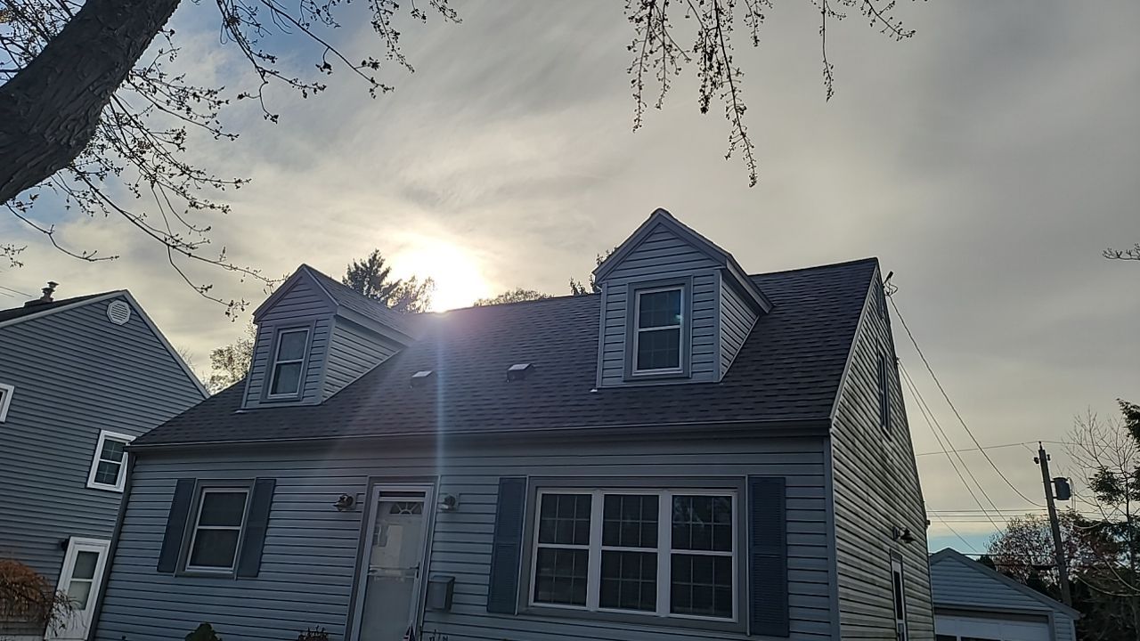 ATLAS PINNACLE PRISTINE COLOR: COPPER CANYON DRIP EDGE: WHITE by Eagle Eye Roofing