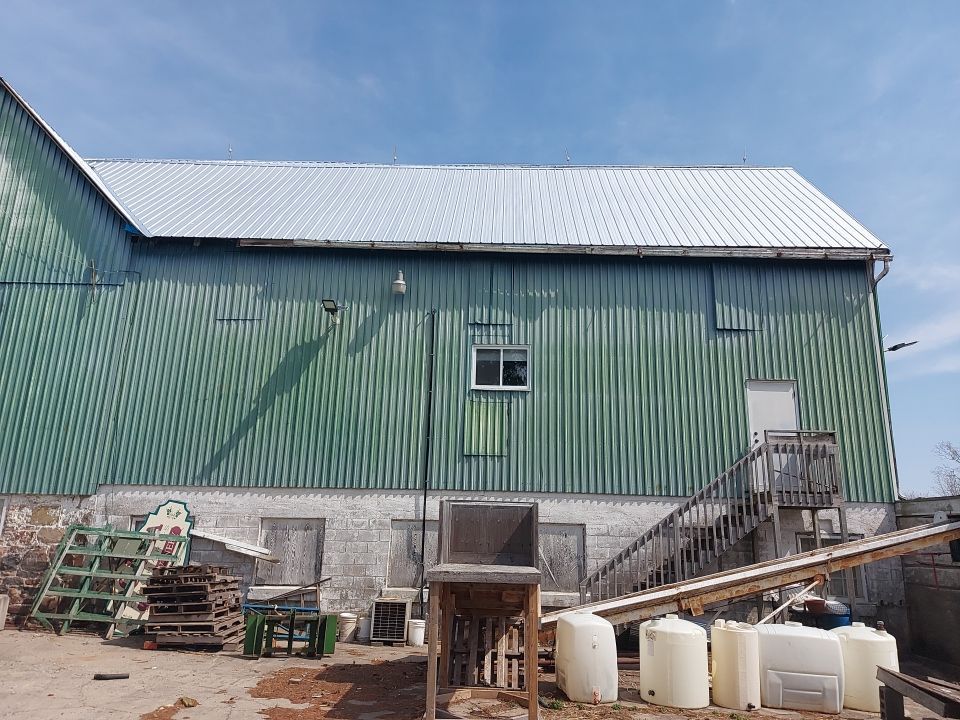 Barn Roof Exposed Fastener Metal Roof using Vicwest UltraVic by Jay Carter Roofing & Sheet Metal